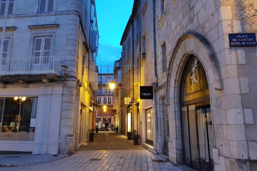 Apartamento Superbe loft t4 de 96 M2 au coeur Périgueux Exterior foto